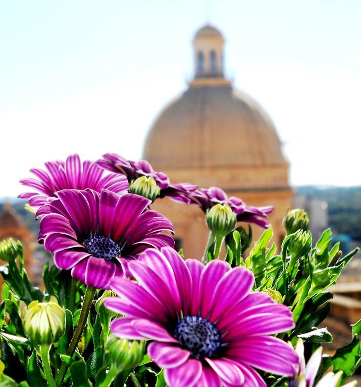 Ostello Della Gioventu - Il Castello Noto Buitenkant foto