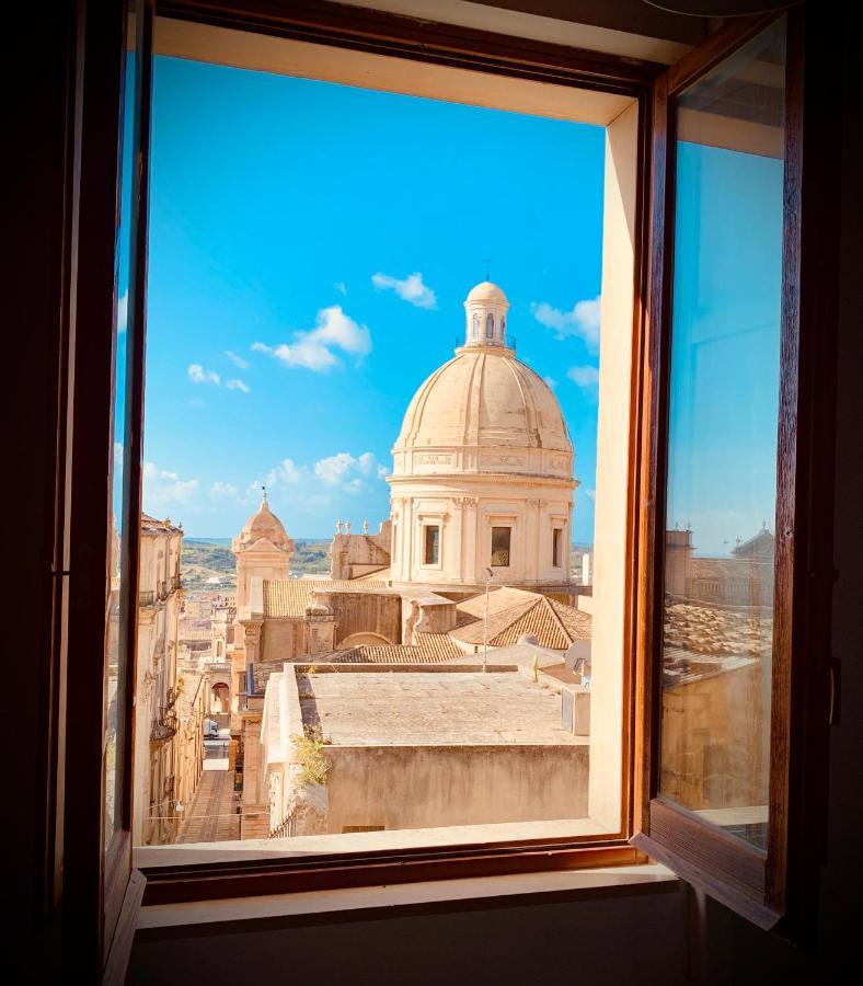 Ostello Della Gioventu - Il Castello Noto Buitenkant foto